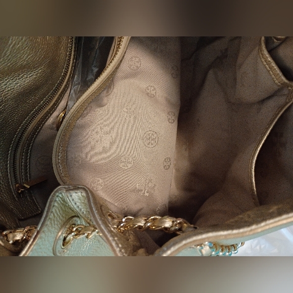 Tory Burch Gold Shoulder Bag with Chain Straps Gorgeous EUC - Picture 7 of 9